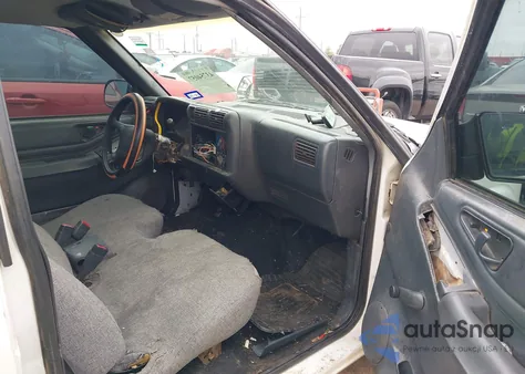 1996 Chevrolet S Truck S10 from USA, damaged, VIN 1GCCS14X1TK169733